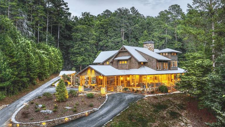 Lodge  Ellijay