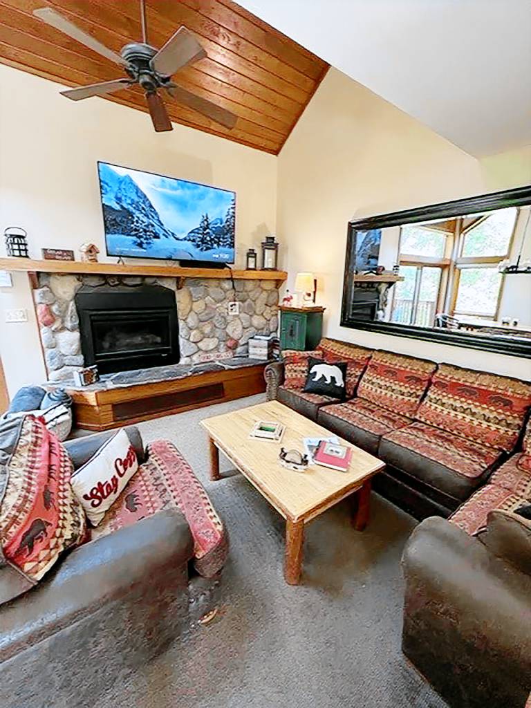 Lutsen, MN Cabin Rentals from 153 HomeToGo