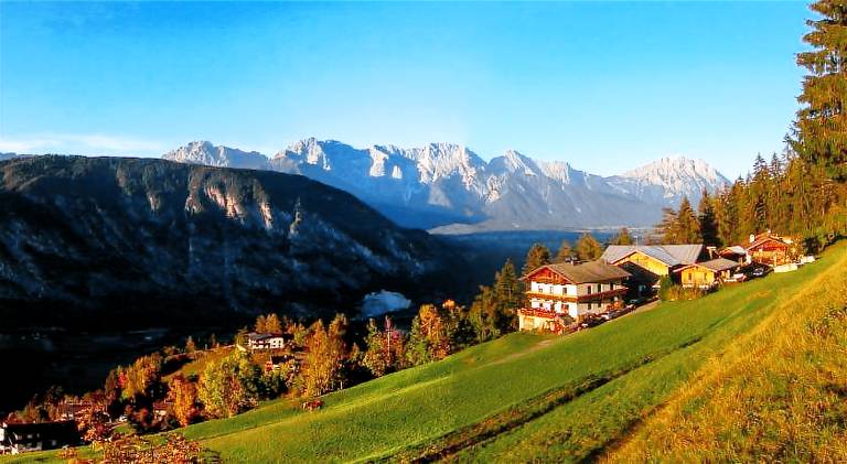 Rental apartment with 4 rooms for 10 persons in Oetz