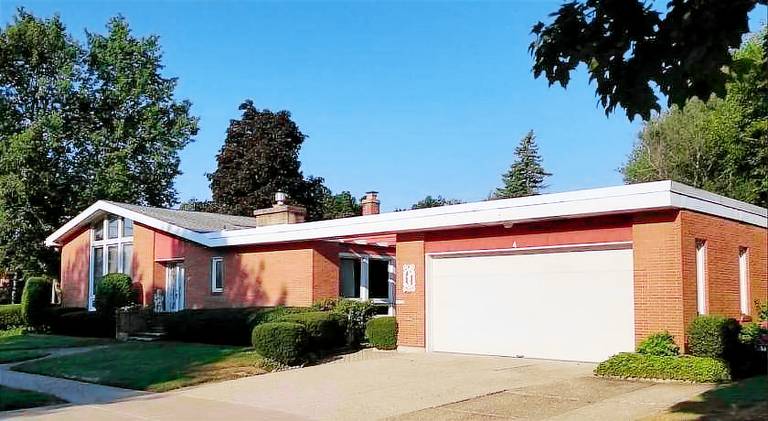House with 4 rooms for 8 persons in Buffalo, NY