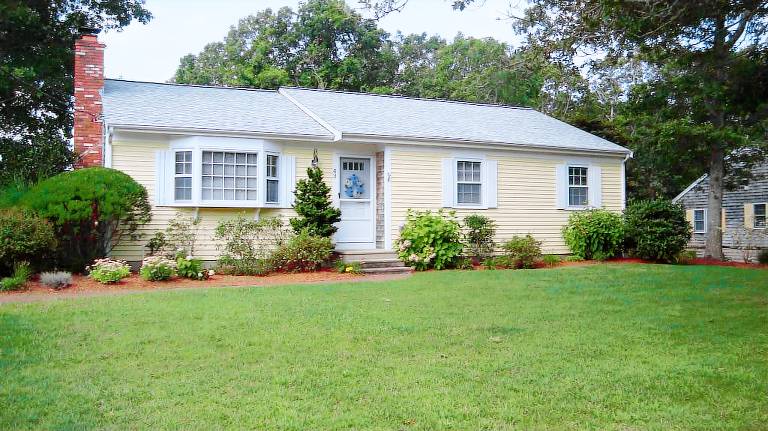 House Hyannis