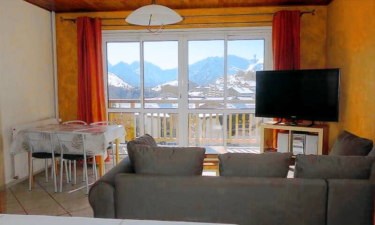 200m from resort center, balcony, tv, ski locker, 28m², Alpe d'Huez — photo 3