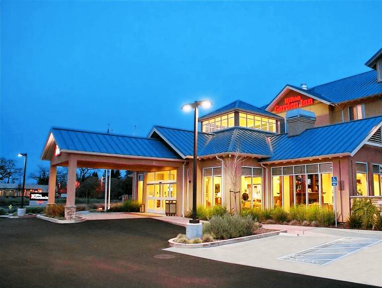 Hilton Garden Inn Sonoma County Airport in Sonoma, CA