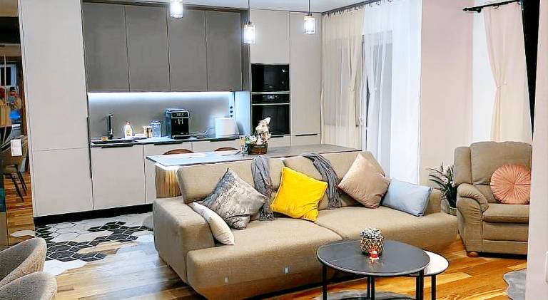 Beautiful apartment with hot tub | Pet-friendly in Sibiu