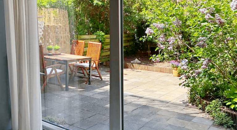 Rental apartment with patio & garden — photo 4