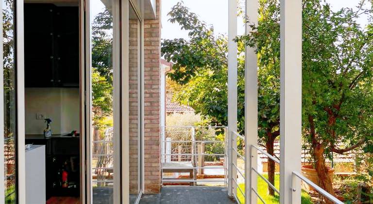 Rental apartment with barbecue, private pool & patio — photo 5