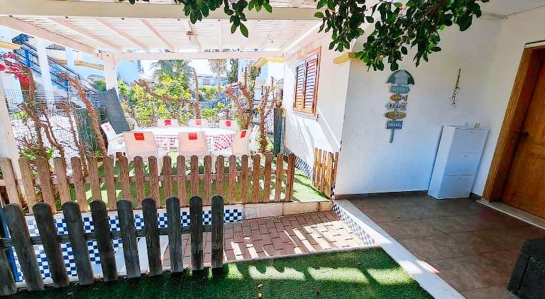 Vacation home with garden, patio & private pool — photo 5