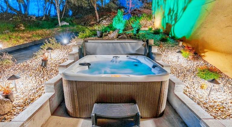 House with sauna & jacuzzi — photo 4
