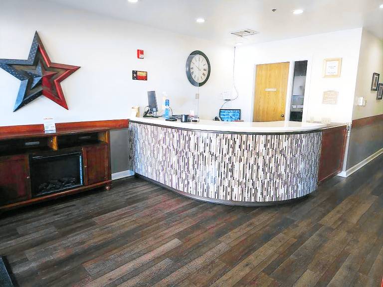 Guest House Inn Medical District near Texas Tech Univ — photo 4