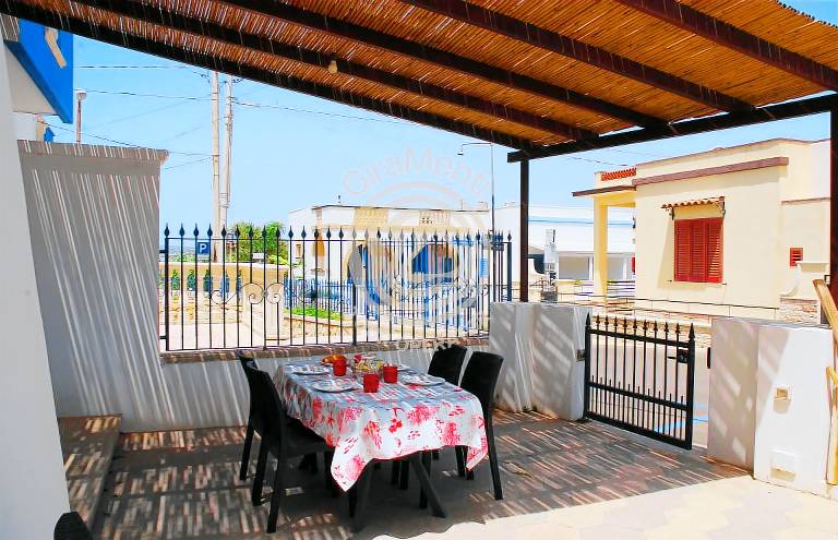 Apartment with 2 rooms for 4 persons in Patu