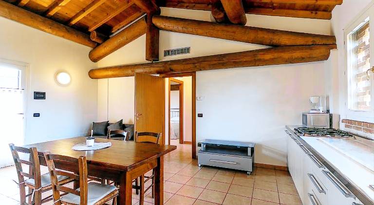 Farm with terrace, yard & pool | Pet-friendly — photo 4