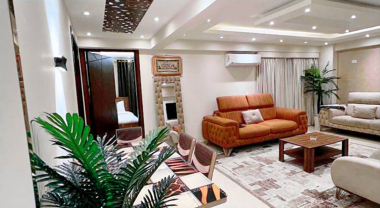 Rental apartment with hot tub | Dogs allowed in Giza