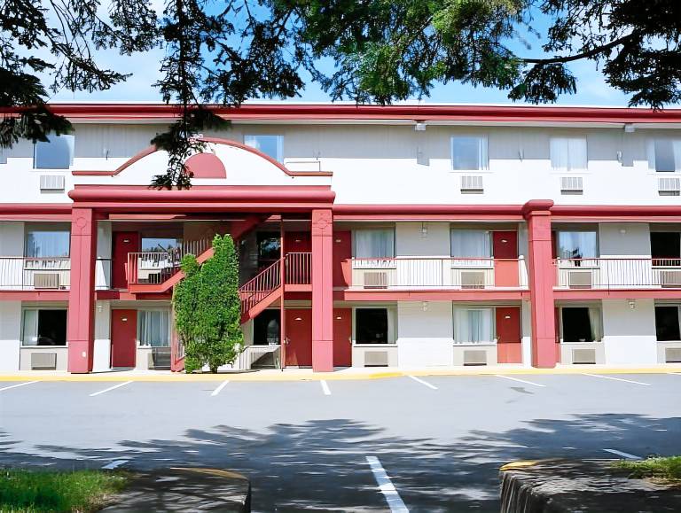 Hotel L'Express in Longueuil, QC