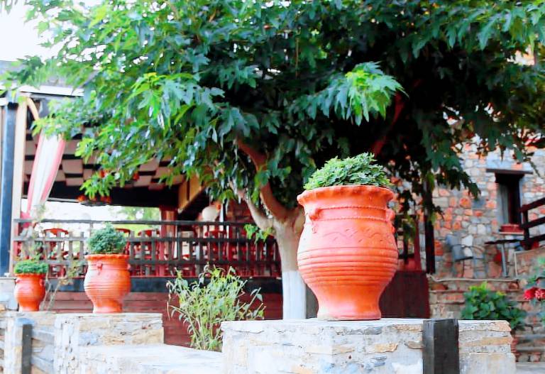 Accommodation Neoi Poroi