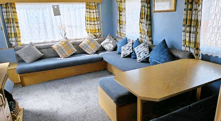 Cosy caravan — photo 4