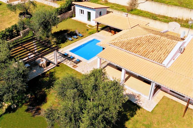 Family-oriented beautiful villa with garden, pool & fast internet | Garden view | Next to the beach | Pet-friendly in Corfu