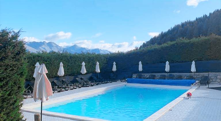 Holiday apartment with pool — photo 4