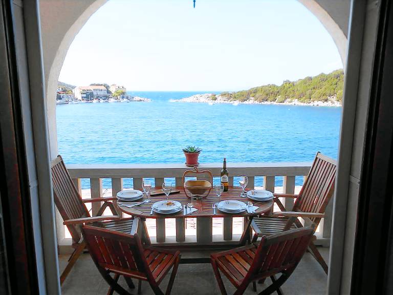 Ferienwohnung in Zaklopatica für max. 4 Personen Ferienwohnung in Zaklopatica für max. 4 Personen