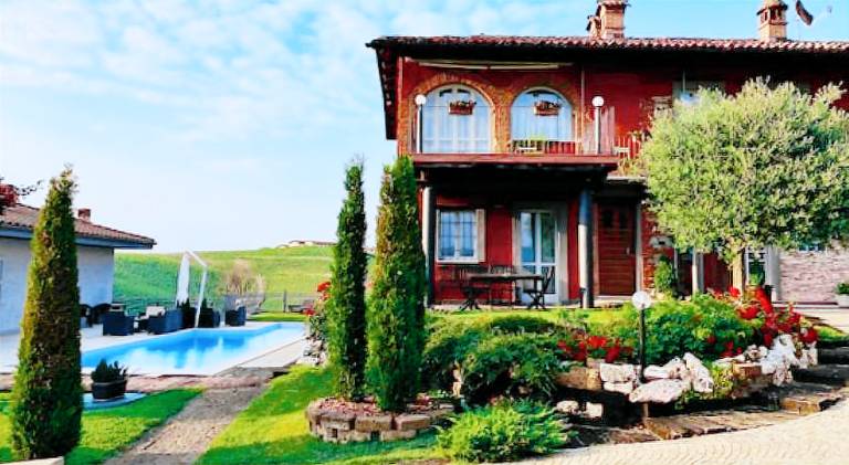 House with terrace, yard & pool | Dogs allowed — photo 3