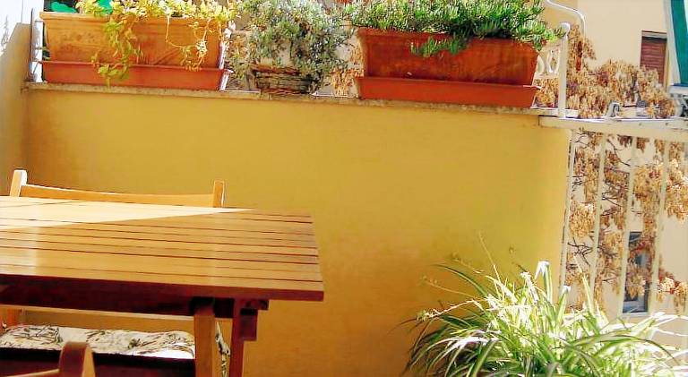 Holiday apartment with 2 rooms for 5 persons — photo 4
