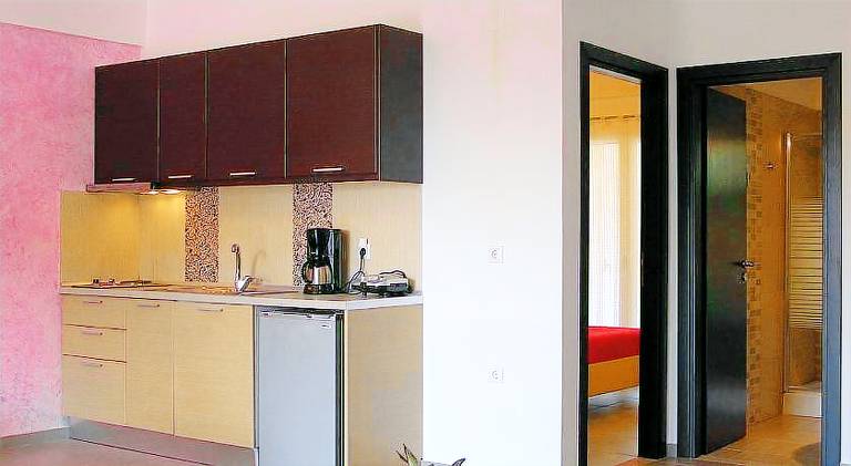Beautiful serviced apartment with terrace & garden | Dogs allowed — photo 5