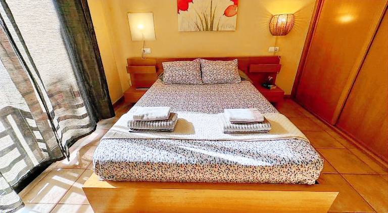 Rental apartment with garden, patio & private pool in Santa Cruz de Tenerife