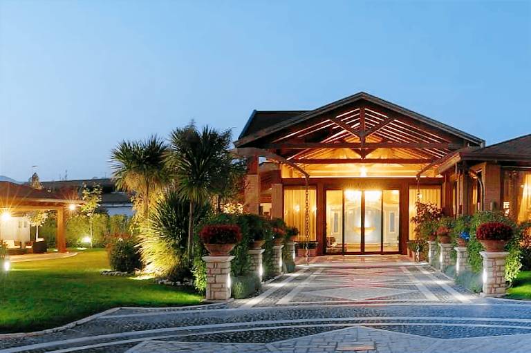 Hotel Lemi