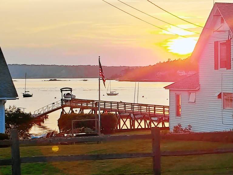 House  New Harbor