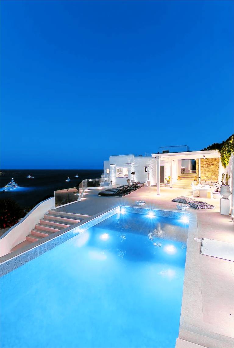 Family-oriented villa with grill, private pool & terrace | Close to the beach | Good for workation | Pets are welcome in Mykonos