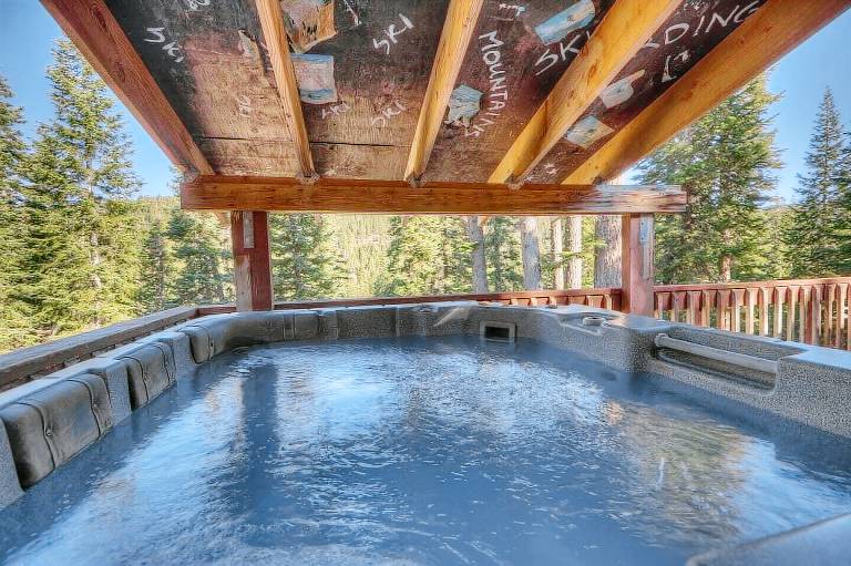 House Tahoe Vista