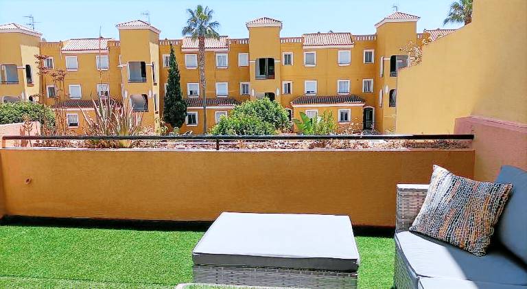 Rental apartment with pool — photo 3