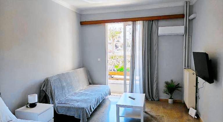 Rental apartment with 1 room for 4 persons in Patras