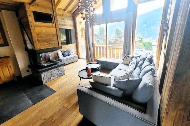 Holiday apartment with patio & garden | Garden view — photo 5