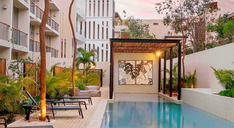 Apartment with pool in Tulum