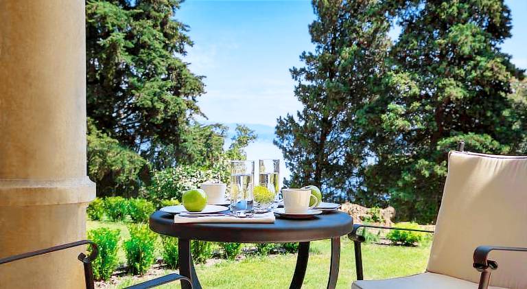 Charming apartment with patio, yard & private pool | Suitable for remote work | Pets are welcome — photo 5