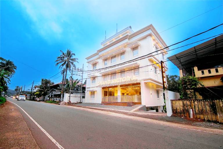 Grand Victoria Hotel