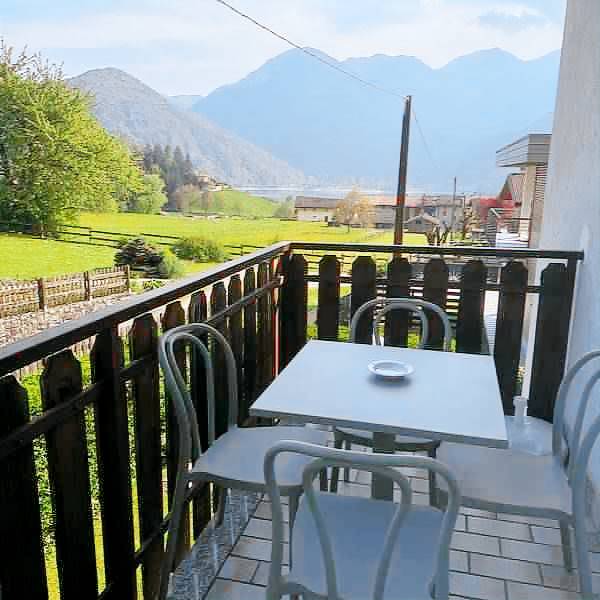 Children-friendly charming rental apartment with garden, terrace & pool | Pets are welcome — photo 3