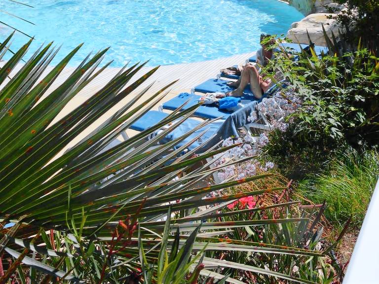 Mobile home with heated pool, barbecue & terrace — photo 3
