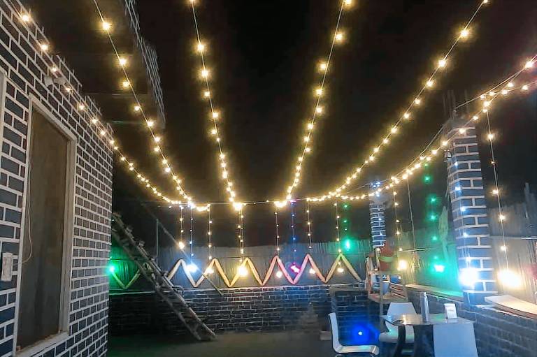 The Awareness Cafe & Homestay By GRB