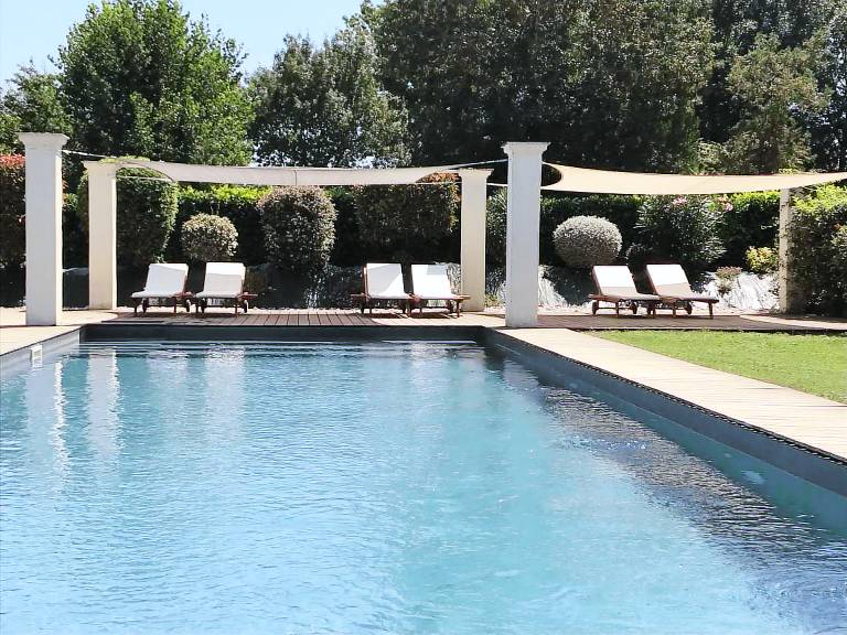 Vacation home with barbecue, garden & patio | Good for workation in Castres
