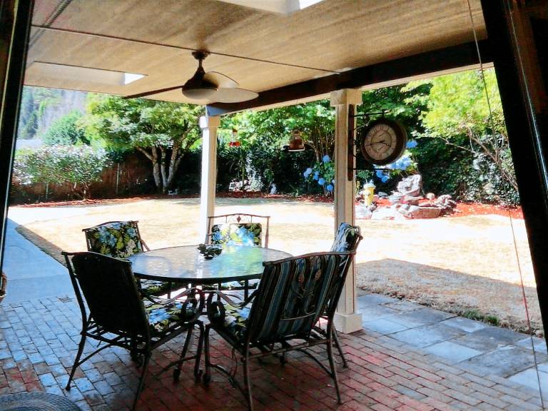 House  Roseburg