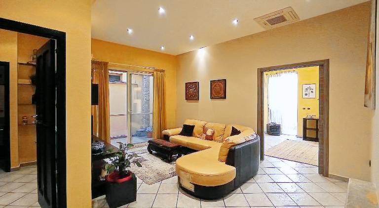 Apartment with 2 rooms for 5 persons in Taormina