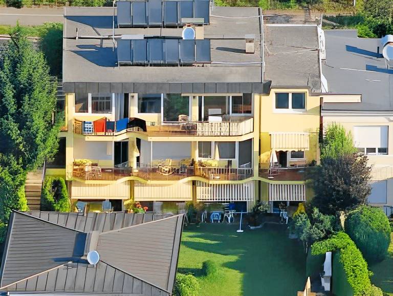 Seehaus Jamek in Poertschach am Woerthersee