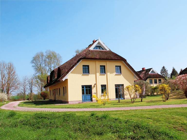 Child-friendly nice house with barbeque, garden & terrace | Dogs allowed — photo 2