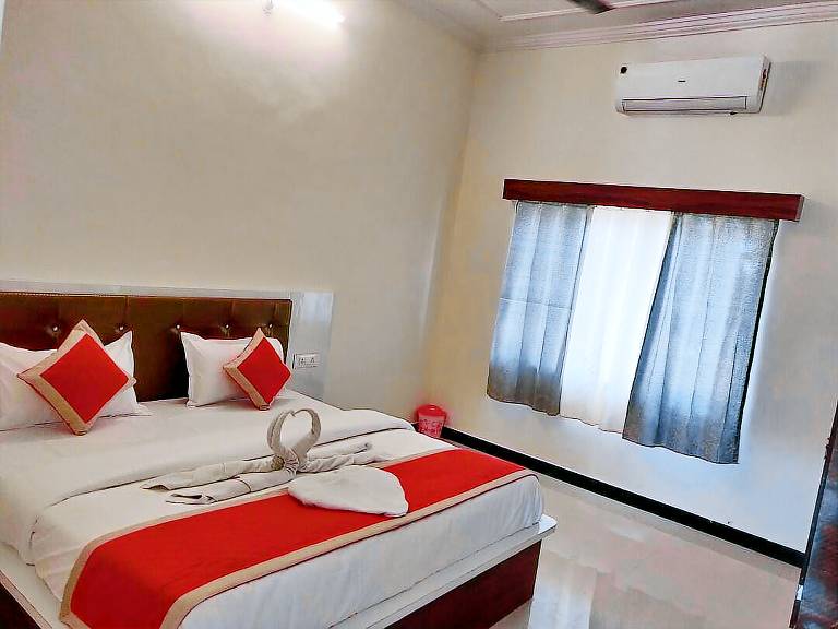 PUSHKAR REGENCY RESORT — photo 2