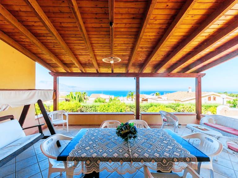 Dom  Castellammare del Golfo