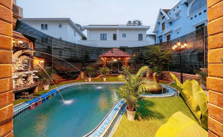 Villa with 1 room for 12 persons — photo 4