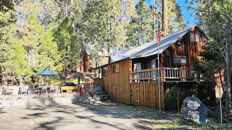 Cabin Shaver Lake