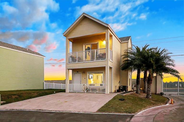 House  Port Isabel