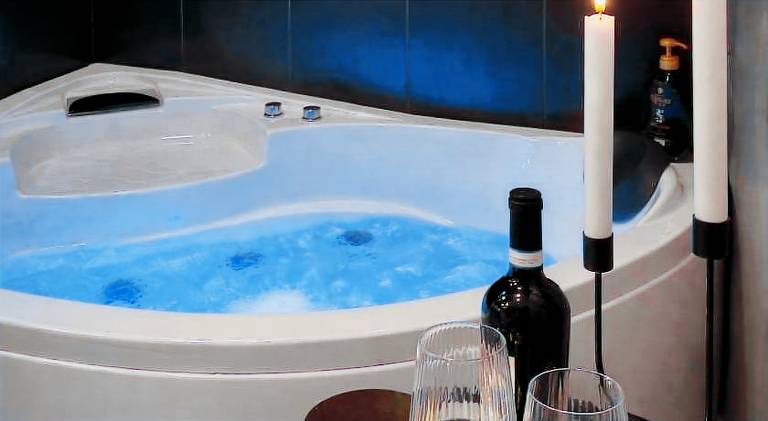 Holiday apartment with jacuzzi — photo 5